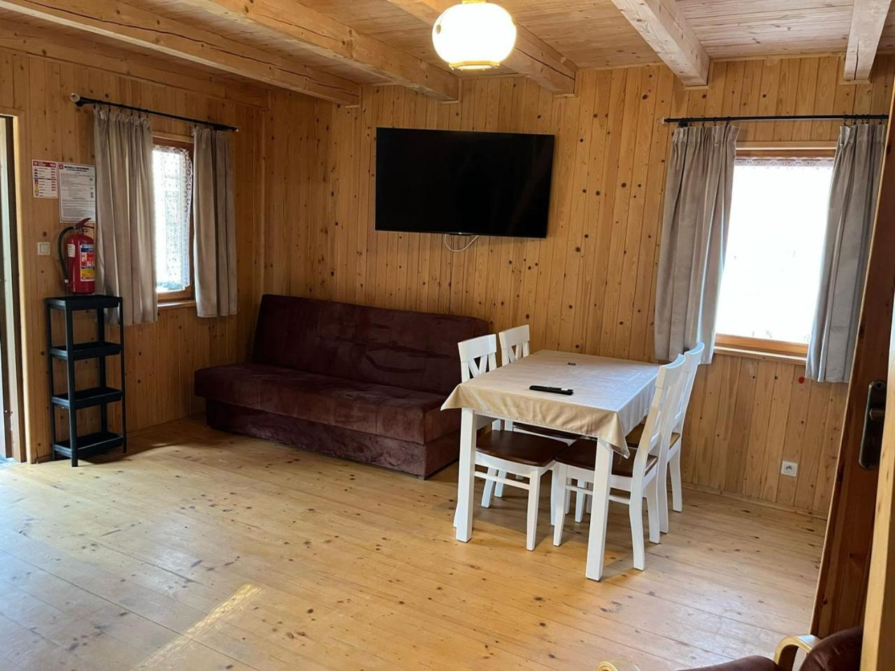 Domki Letniskowe Nad Jeziorem Kazub Cieciorka Exteriér fotografie